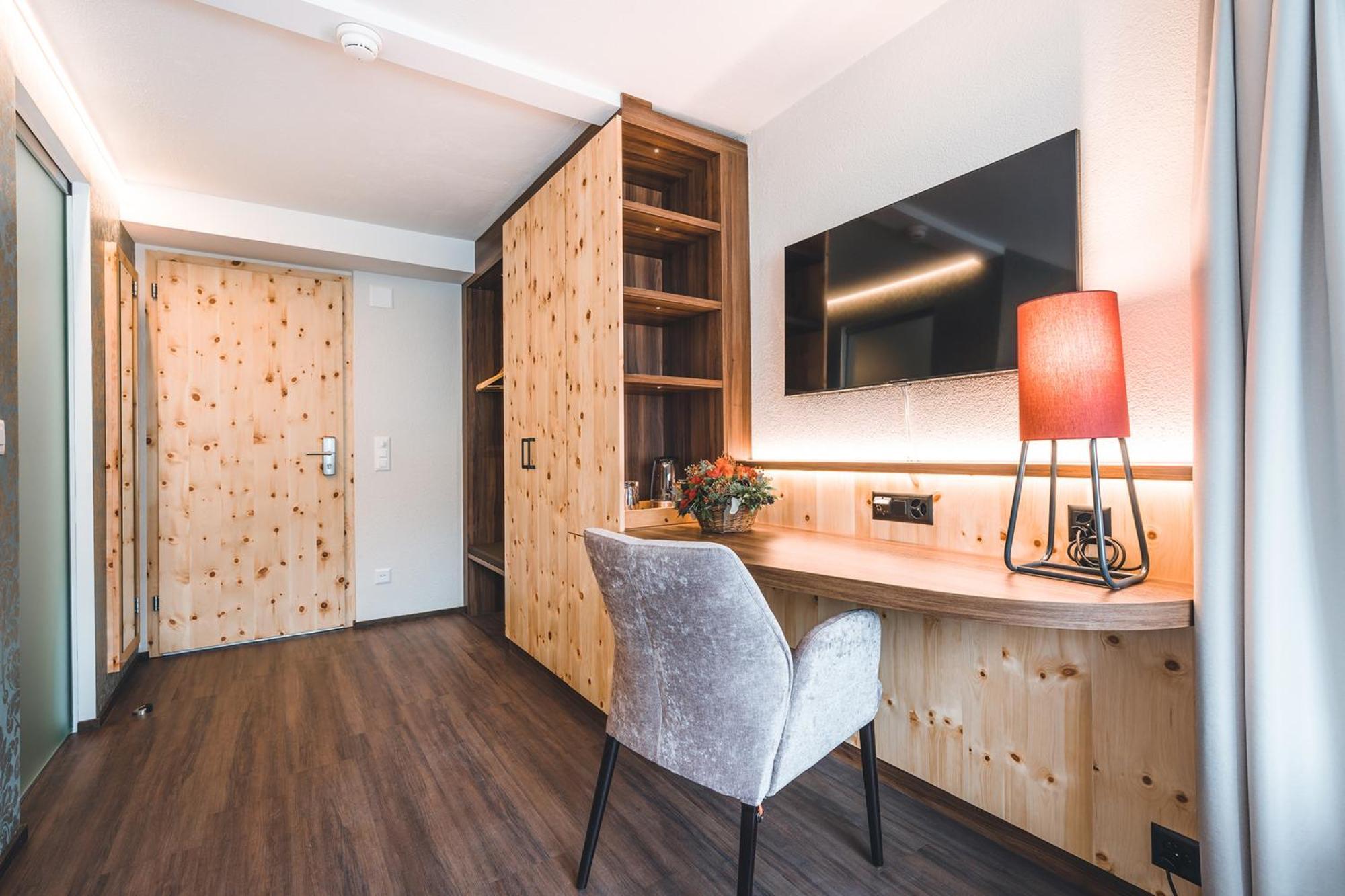 Hotel Laudinella St. Moritz Bilik gambar